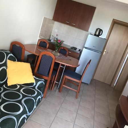 Apartments Iva Rogoznica  Esterno foto